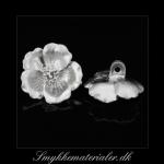 20091228, Forslvet knap med blomst, 20x5 mm